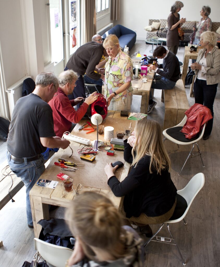 café réparation les Marguerites Saignelégier